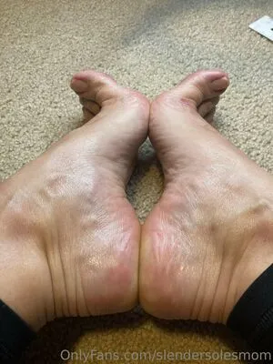 Slendersolesmom OnlyFans Leaked Free Thumbnail Picture - #nAwfbHgsMU