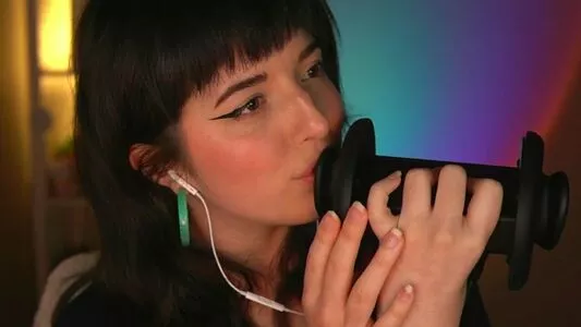 Slight Sounds ASMR OnlyFans Leaked Free Thumbnail Picture - #391u3SjEO8