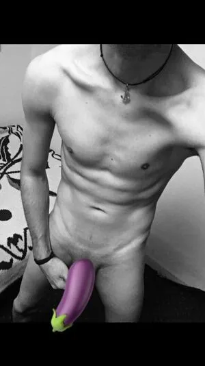Slimboygr OnlyFans Leaked Free Thumbnail Picture - #L3Ng00G2Nu