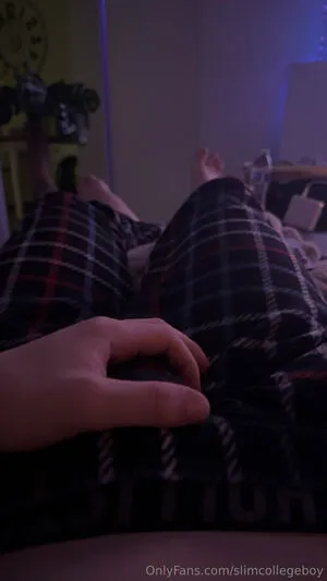 Slimcollegeboy OnlyFans Leaked Free Thumbnail Picture - #BnkRTdChpS
