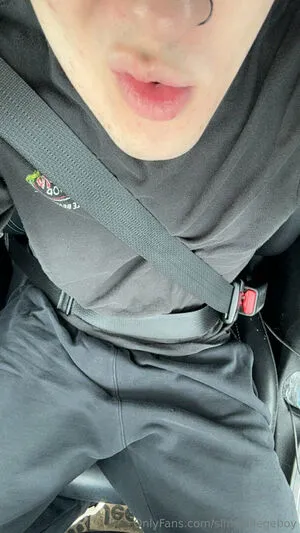 Slimcollegeboy OnlyFans Leaked Free Thumbnail Picture - #YKPPmO1Xpz