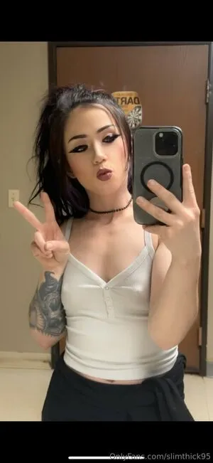 Slimthick95 OnlyFans Leaked Free Thumbnail Picture - #3IJ5sgRySi