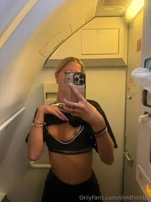 Slimthickbri OnlyFans Leaked Free Thumbnail Picture - #XvICYfJyR4