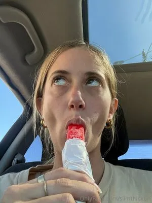 Slimthickbri OnlyFans Leaked Free Thumbnail Picture - #e7DVIAERMF