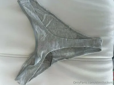 Slimthickvic OnlyFans Leaked Free Thumbnail Picture - #7DvlxB6QlH