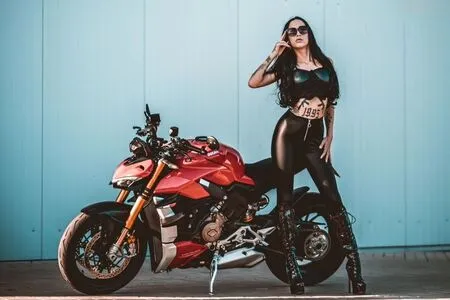 Slinak OnlyFans Leaked Free Thumbnail Picture - #Bb7fwRt3se