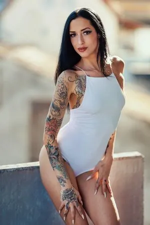 Slinak OnlyFans Leaked Free Thumbnail Picture - #DDNSTBFi7E