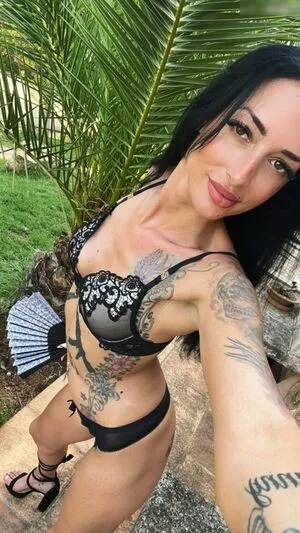 Slinak OnlyFans Leaked Free Thumbnail Picture - #UnLo4v4VZ4