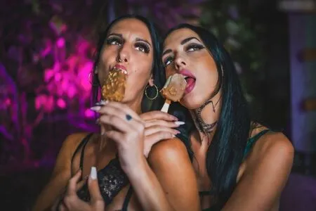 Slinak OnlyFans Leaked Free Thumbnail Picture - #wUb9dYumu4