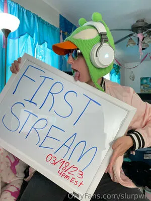 Slurpwis OnlyFans Leaked Free Thumbnail Picture - #iZNLXDFIos