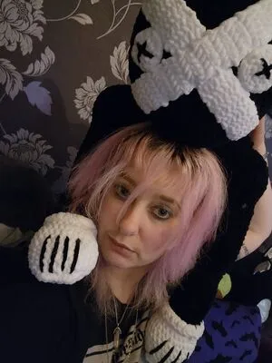 Slut4werewolves OnlyFans Leaked Free Thumbnail Picture - #BybzAwoRAg
