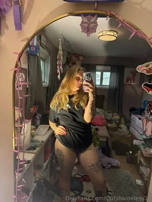 Slutshameless18 OnlyFans Leaked Free Thumbnail Picture - #p0nI0iWUxK