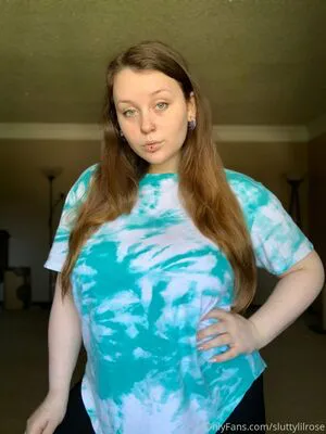 Sluttylilrose OnlyFans Leaked Free Thumbnail Picture - #L0hIKMvzIM
