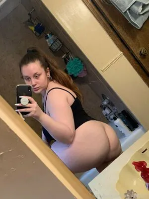 Sluttylilrose OnlyFans Leaked Free Thumbnail Picture - #kIDkyraT26