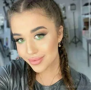 Sluuuttycherry OnlyFans Leaked Free Thumbnail Picture - #RluOeblfby