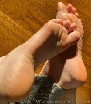 Small Girl Feet OnlyFans Leaked Free Thumbnail Picture - #7lNDJBF74U