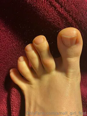Small Girl Feet OnlyFans Leaked Free Thumbnail Picture - #Ac0Bqflstl