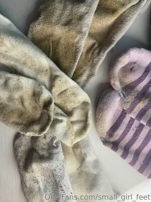 Small Girl Feet OnlyFans Leaked Free Thumbnail Picture - #FgHOYmpNud