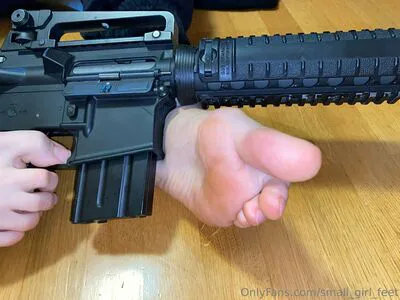 Small Girl Feet OnlyFans Leaked Free Thumbnail Picture - #tIczKin4Gp