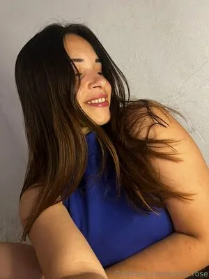 Small Rose OnlyFans Leaked Free Thumbnail Picture - #lvrUeI4zdA