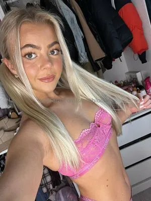 Smallblonde1 OnlyFans Leaked Free Thumbnail Picture - #ReBYwSIDHO