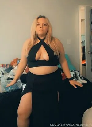 Smashleesimpson OnlyFans Leaked Free Thumbnail Picture - #CmKu1tQ9sC
