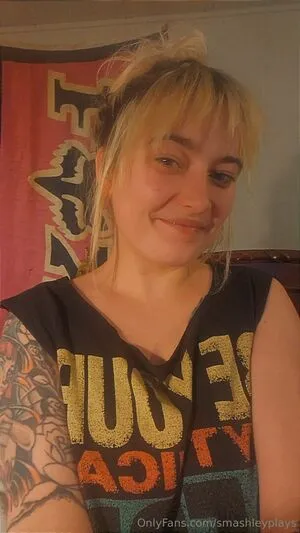 Smashleyplays OnlyFans Leaked Free Thumbnail Picture - #7XLKhUwYYe