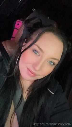 Smashleyyx96 OnlyFans Leaked Free Thumbnail Picture - #10PdxOxnVU
