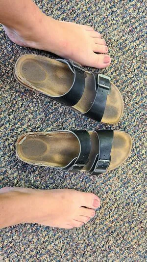 Smelliefeetsweetie OnlyFans Leaked Free Thumbnail Picture - #RZC6wnmZDE