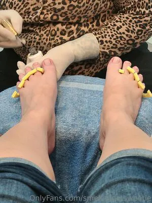 Smelliefeetsweetie OnlyFans Leaked Free Thumbnail Picture - #UA7pZ81C19