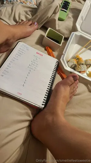 Smelliefeetsweetie OnlyFans Leaked Free Thumbnail Picture - #WIOfVx0FaS