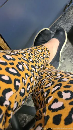 Smelliefeetsweetie OnlyFans Leaked Free Thumbnail Picture - #Y6tYSJv4LU