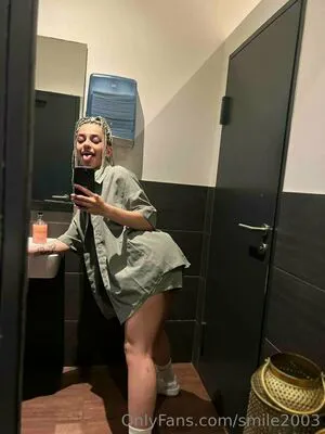 Smile2003 OnlyFans Leaked Free Thumbnail Picture - #Hh8m7paee7