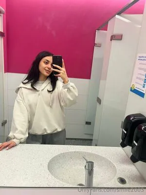 Smile2003 OnlyFans Leaked Free Thumbnail Picture - #cmqZHGohDK