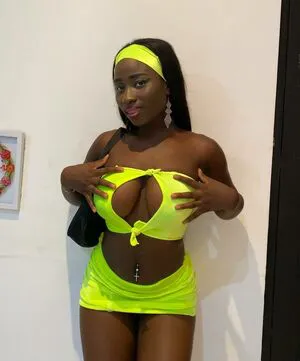 Smiley Black Doll OnlyFans Leaked Free Thumbnail Picture - #gCrhkatHMm