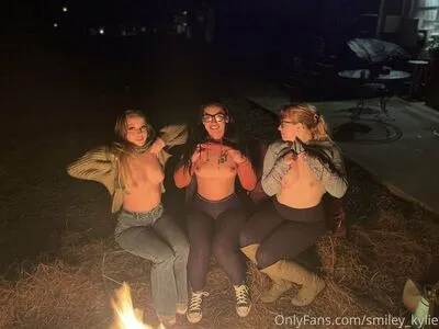 Smiley Kylie OnlyFans Leaked Free Thumbnail Picture - #WZCsb85gEF
