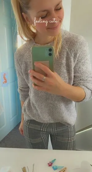 Smileydani OnlyFans Leaked Free Thumbnail Picture - #B44wD33FIx