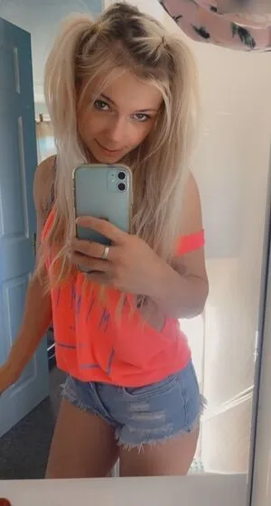 Smileydani OnlyFans Leaked Free Thumbnail Picture - #IVBGymdoYK