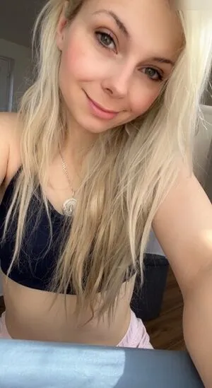 Smileydani OnlyFans Leaked Free Thumbnail Picture - #MoXkEnf4mF