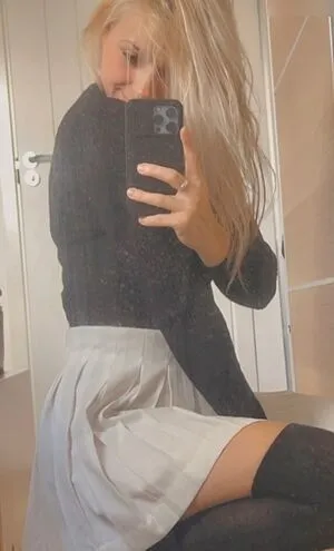 Smileydani OnlyFans Leaked Free Thumbnail Picture - #OSaAFzd2Xg