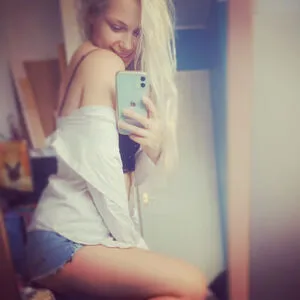 Smileydani OnlyFans Leaked Free Thumbnail Picture - #edBDAn0ZVv