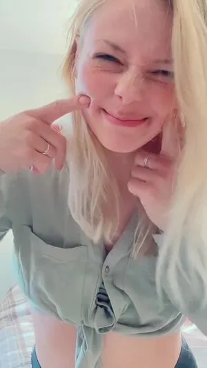 Smileydani158 OnlyFans Leaked Free Thumbnail Picture - #0aaqonKYL7