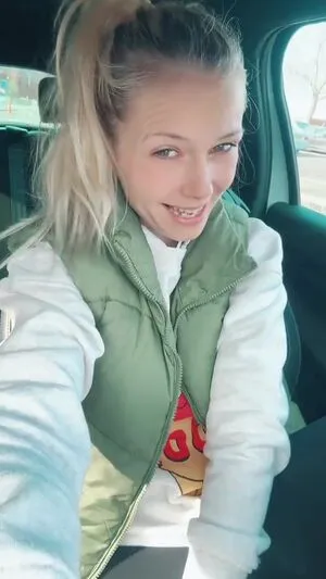 Smileydani158 OnlyFans Leaked Free Thumbnail Picture - #2s2oIoMuPy