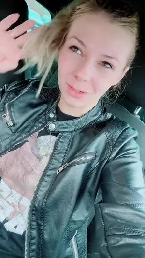 Smileydani158 OnlyFans Leaked Free Thumbnail Picture - #35DyGpwDOX