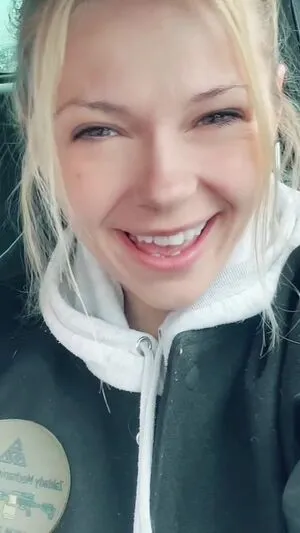 Smileydani158 OnlyFans Leaked Free Thumbnail Picture - #3AWkYfHcTm