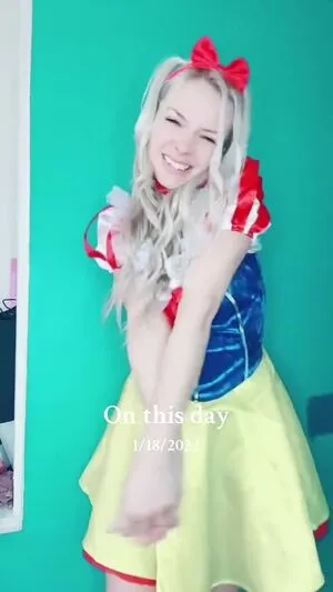 Smileydani158 OnlyFans Leaked Free Thumbnail Picture - #3LLEovGogC