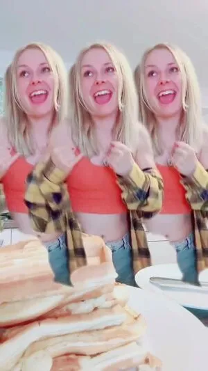 Smileydani158 OnlyFans Leaked Free Thumbnail Picture - #3vnzJ5EpFj