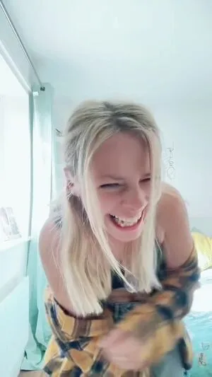 Smileydani158 OnlyFans Leaked Free Thumbnail Picture - #42tteWEhG2