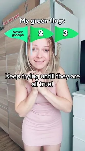 Smileydani158 OnlyFans Leaked Free Thumbnail Picture - #47S2pU5wi2