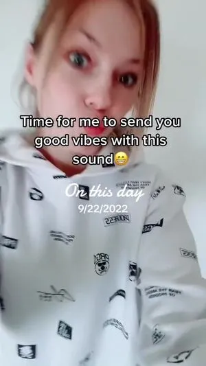 Smileydani158 OnlyFans Leaked Free Thumbnail Picture - #4UhjtYrTib